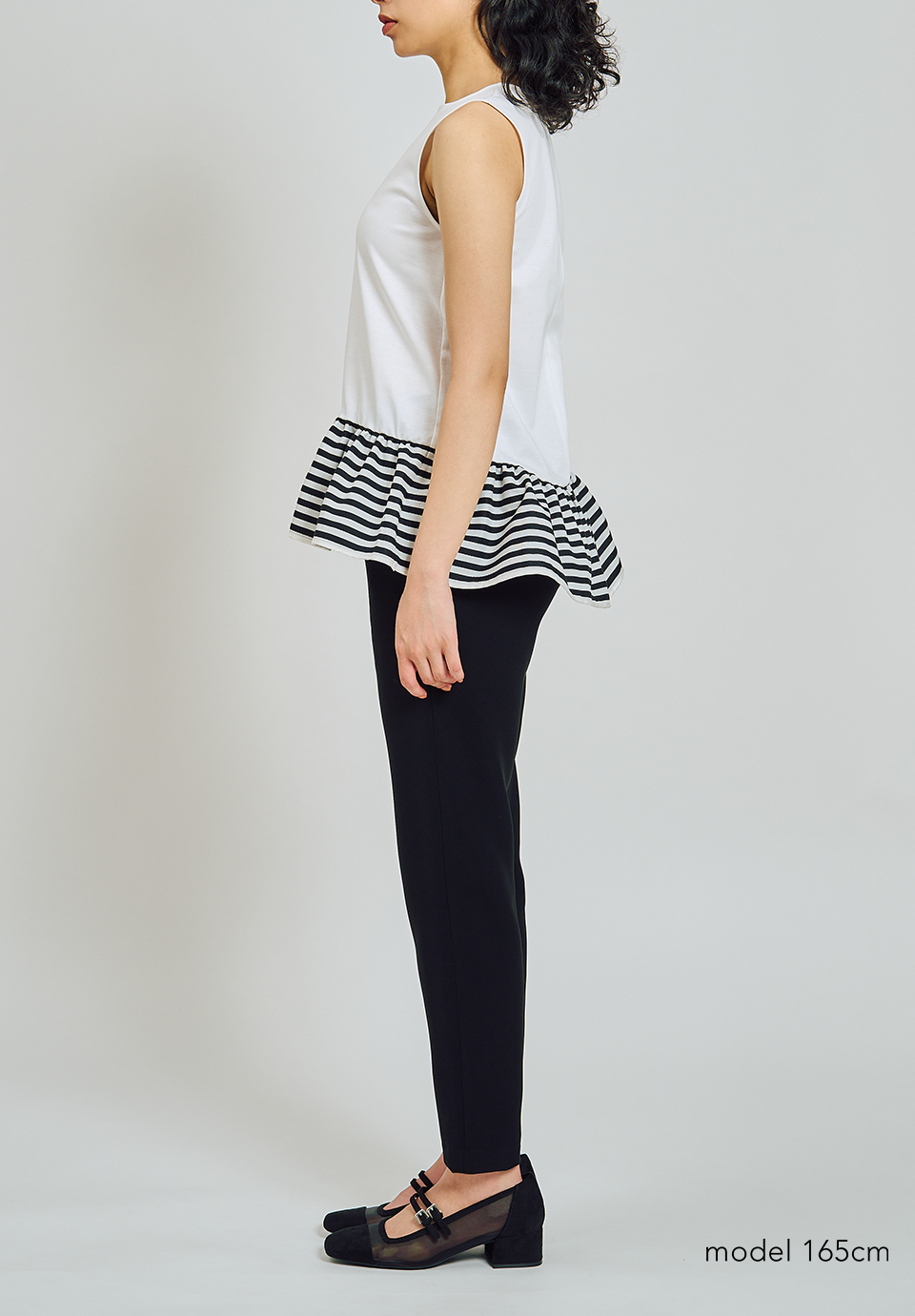 BORDER FRILL TOP