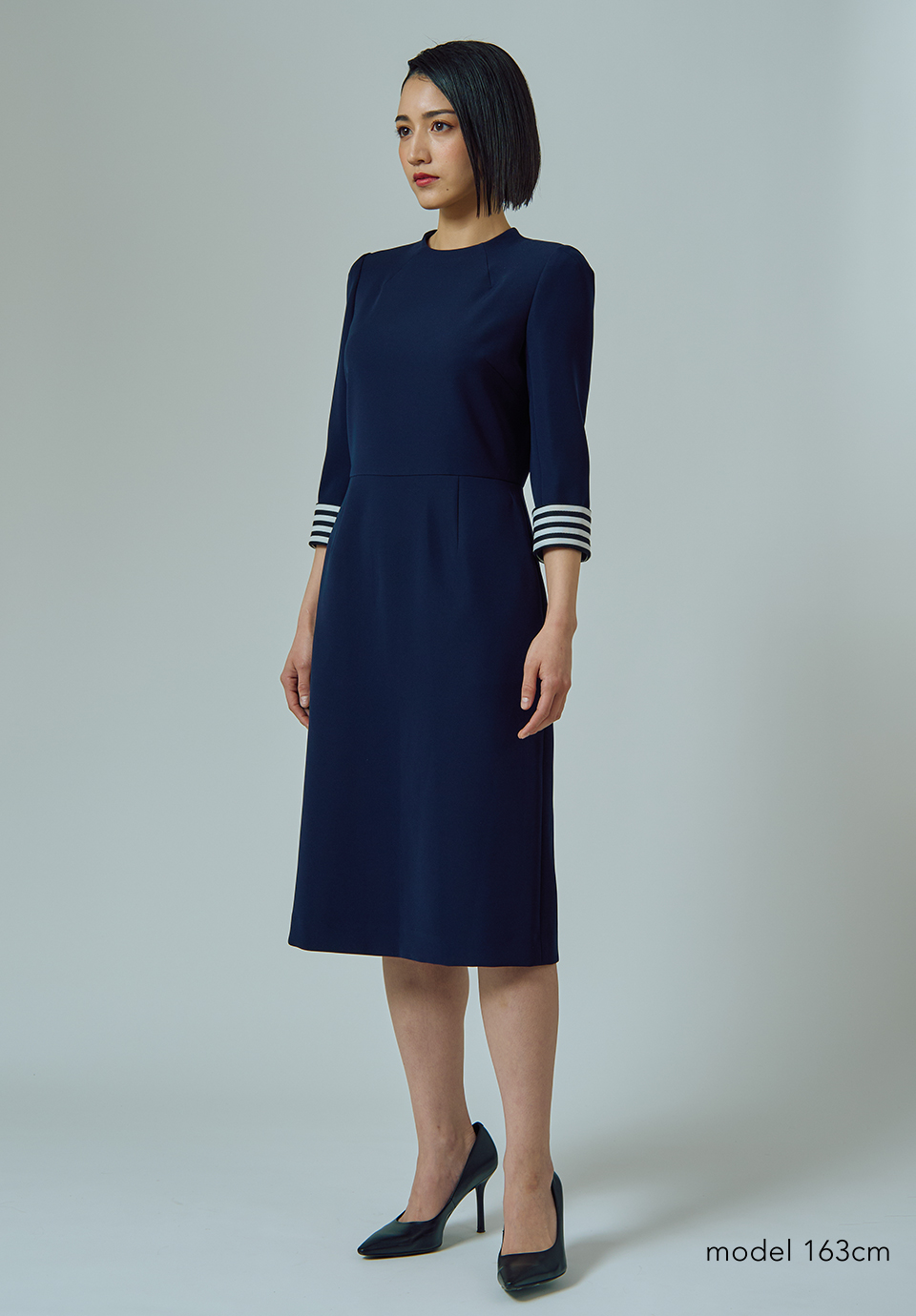 BORDER CUFF DRESS