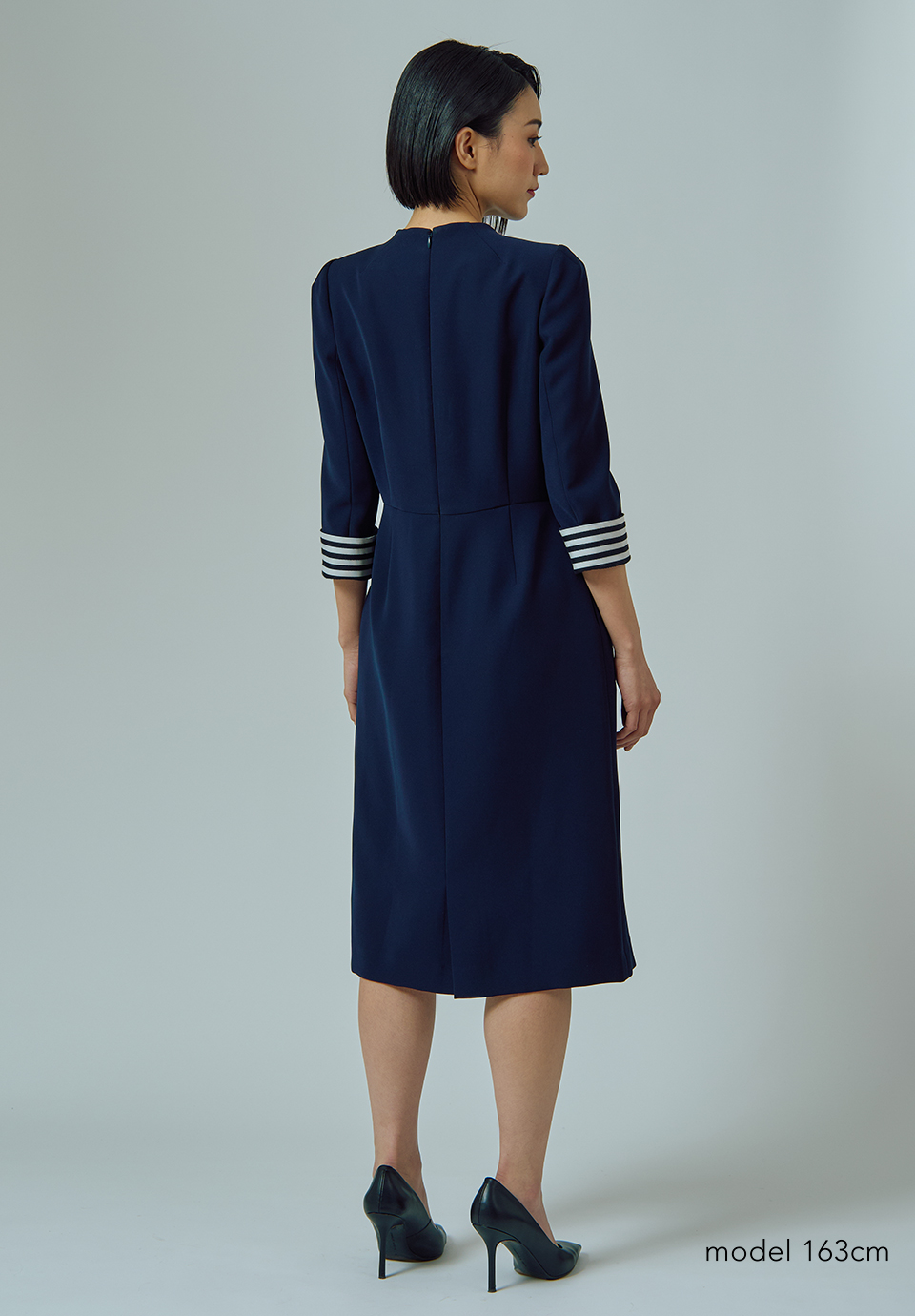 BORDER CUFF DRESS