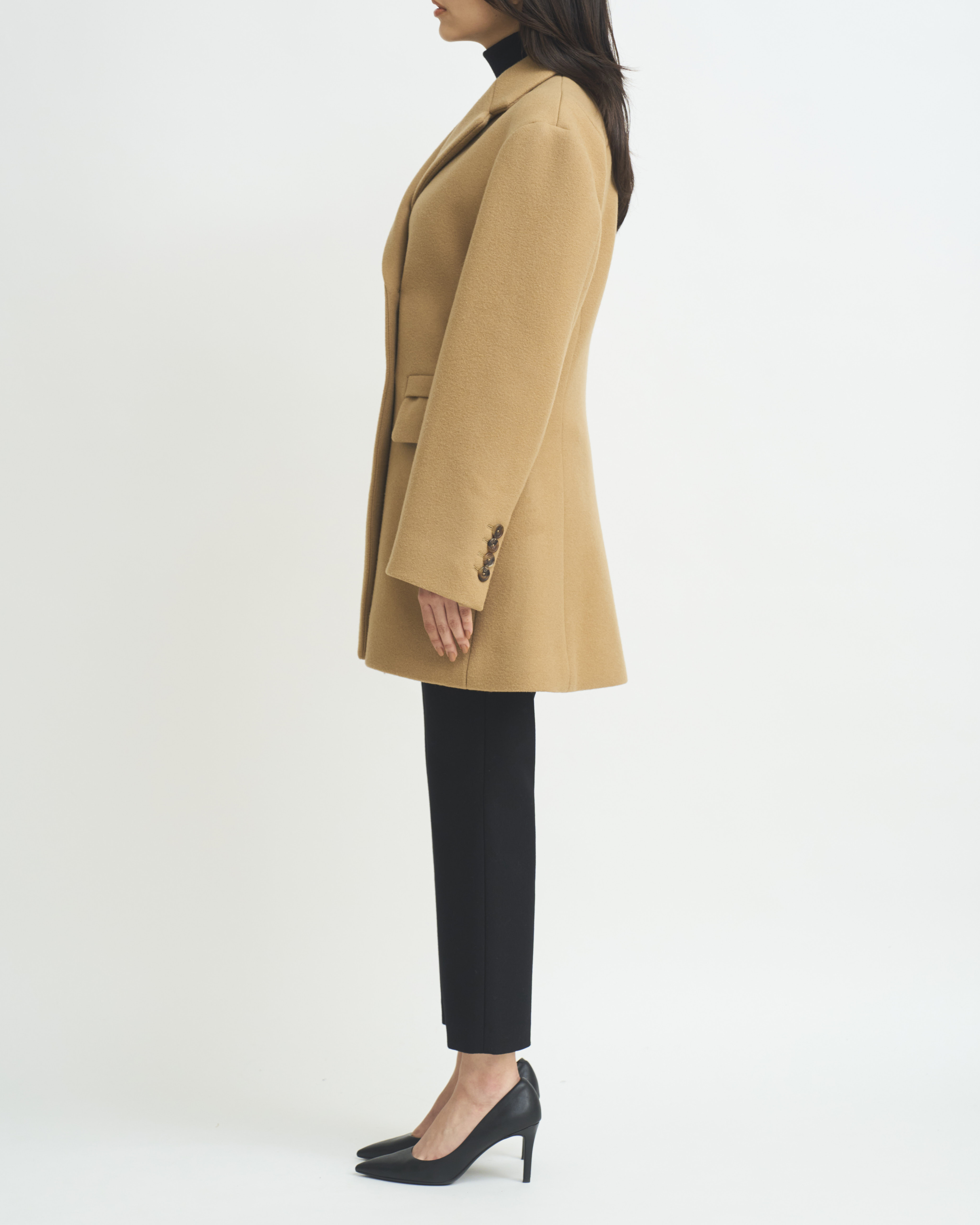 TAILORED HALF COAT